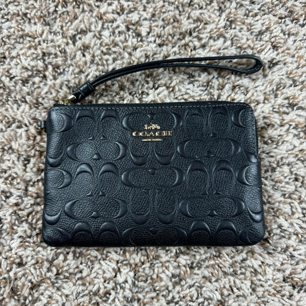 Coach Corner Zip Wristlet